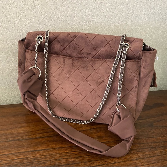 SALE | *FLAW Velour Brown Quilted Flap Chain Bag Convertible Velvet Crossbody - Picture 4 of 9